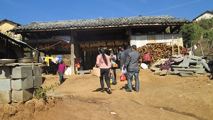 盈江县盏西镇中心小学青爱小屋新春送温暖活动