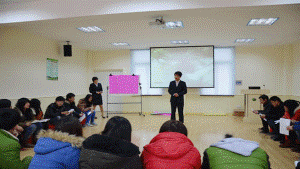 江阴职业技术学院青爱小屋举办第一期大学生同伴教育