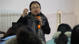 防艾研究员王璐博士指出：我国青年学生对艾滋病认知存在误区