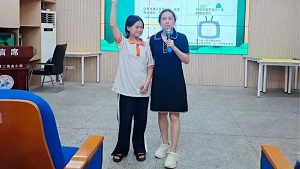 郴州市第二完小开展青春期生理卫生健康知识讲座
