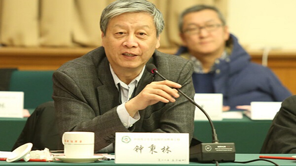 钟秉林  北京师范大学原校长、中国教育学会会长