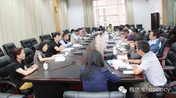 北京青爱教育基金会与云南省政协举行青爱座谈会