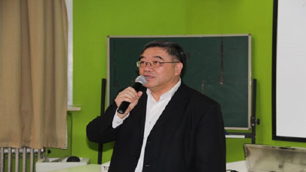 民进中央副主席、著名教育家朱永新先生发言